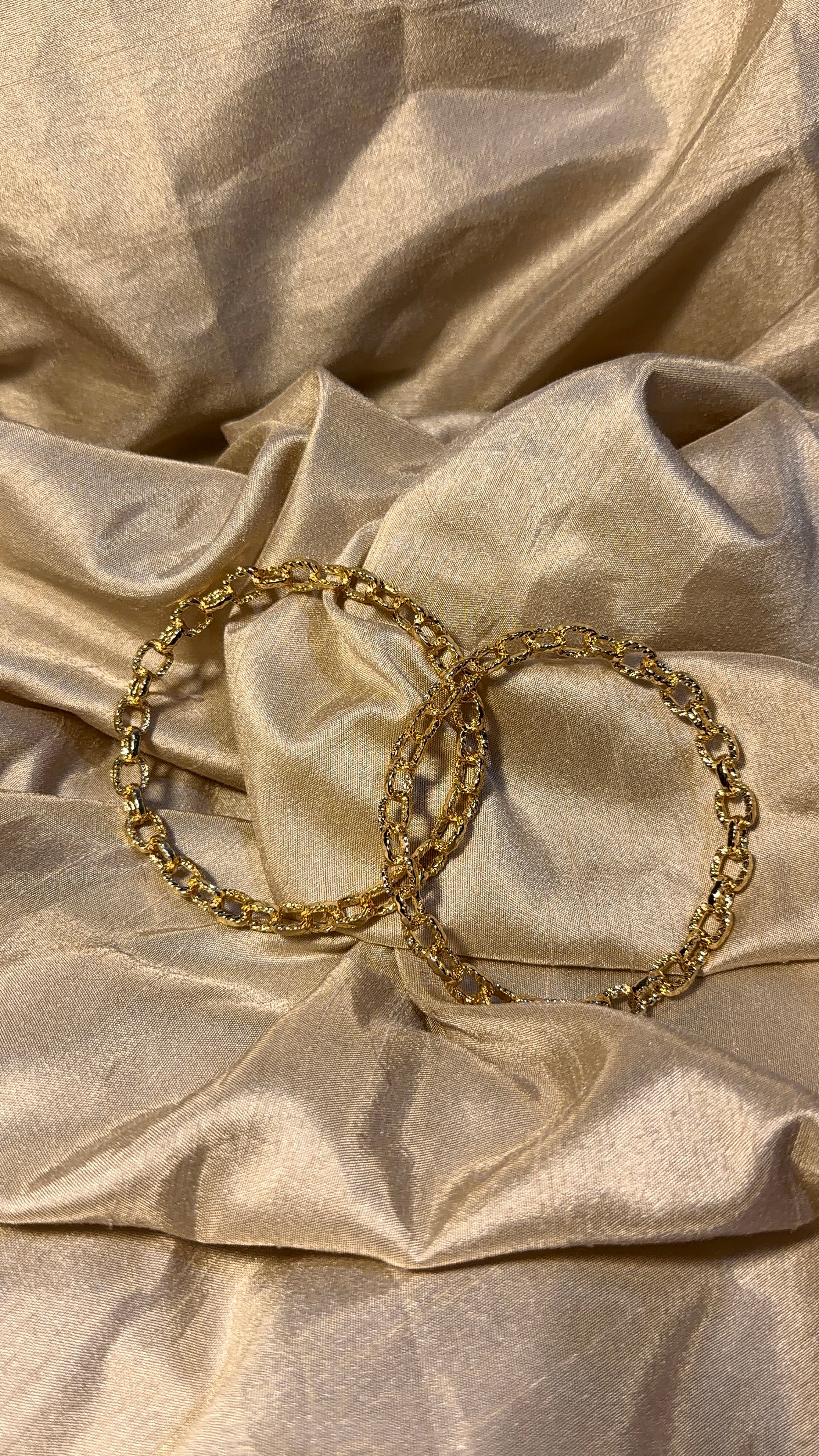 Lock Chain Bangle
